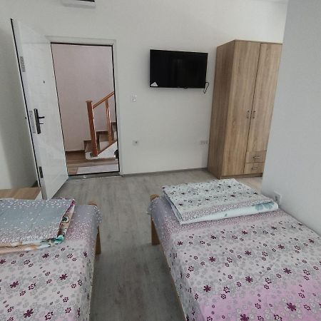 Apartmani 15 Cetinje Exteriér fotografie