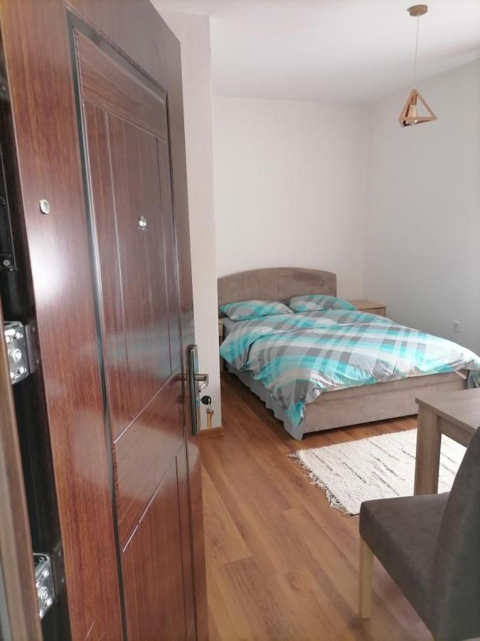 Apartmani 15 Cetinje Exteriér fotografie