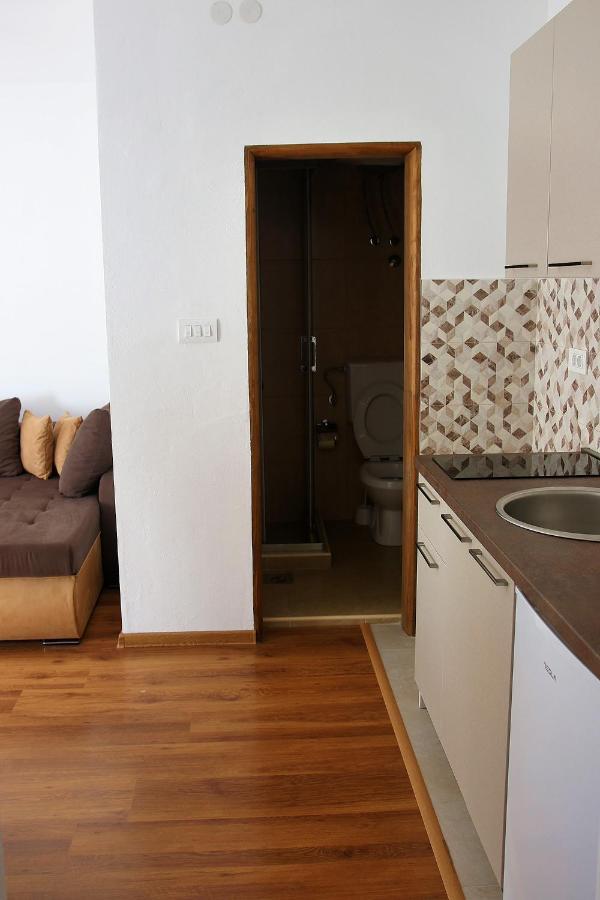 Apartmani 15 Cetinje Exteriér fotografie