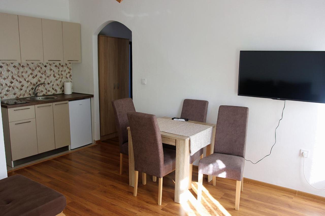 Apartmani 15 Cetinje Exteriér fotografie